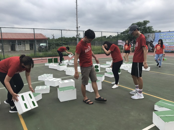 2017/05/24➟行銷盃大型桌遊益智競賽圖片